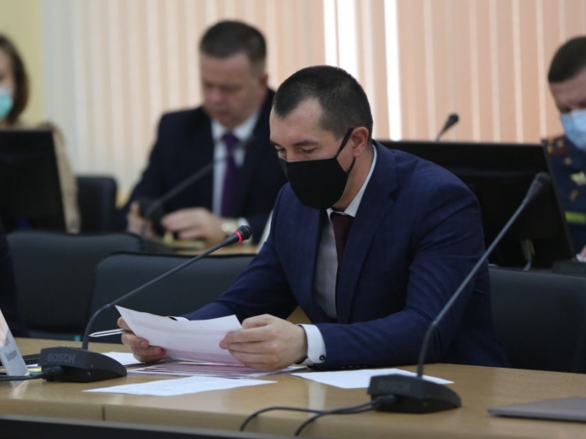 Андрей Кефер указал на отсутствие программ энергосбережения у ресурсоснабжающих организаций края